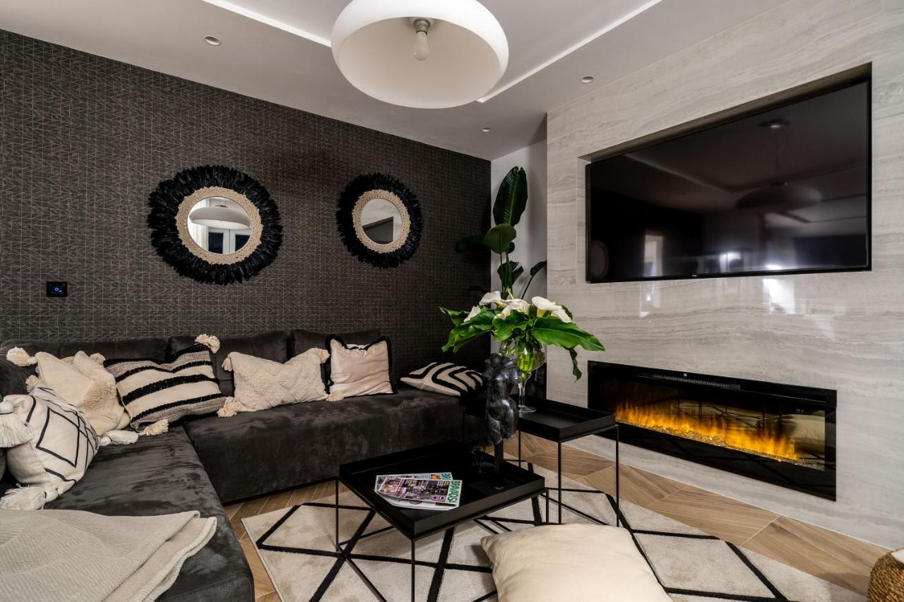 Apartment Gorgeous Ground Floor W/ Minipool & Patio *