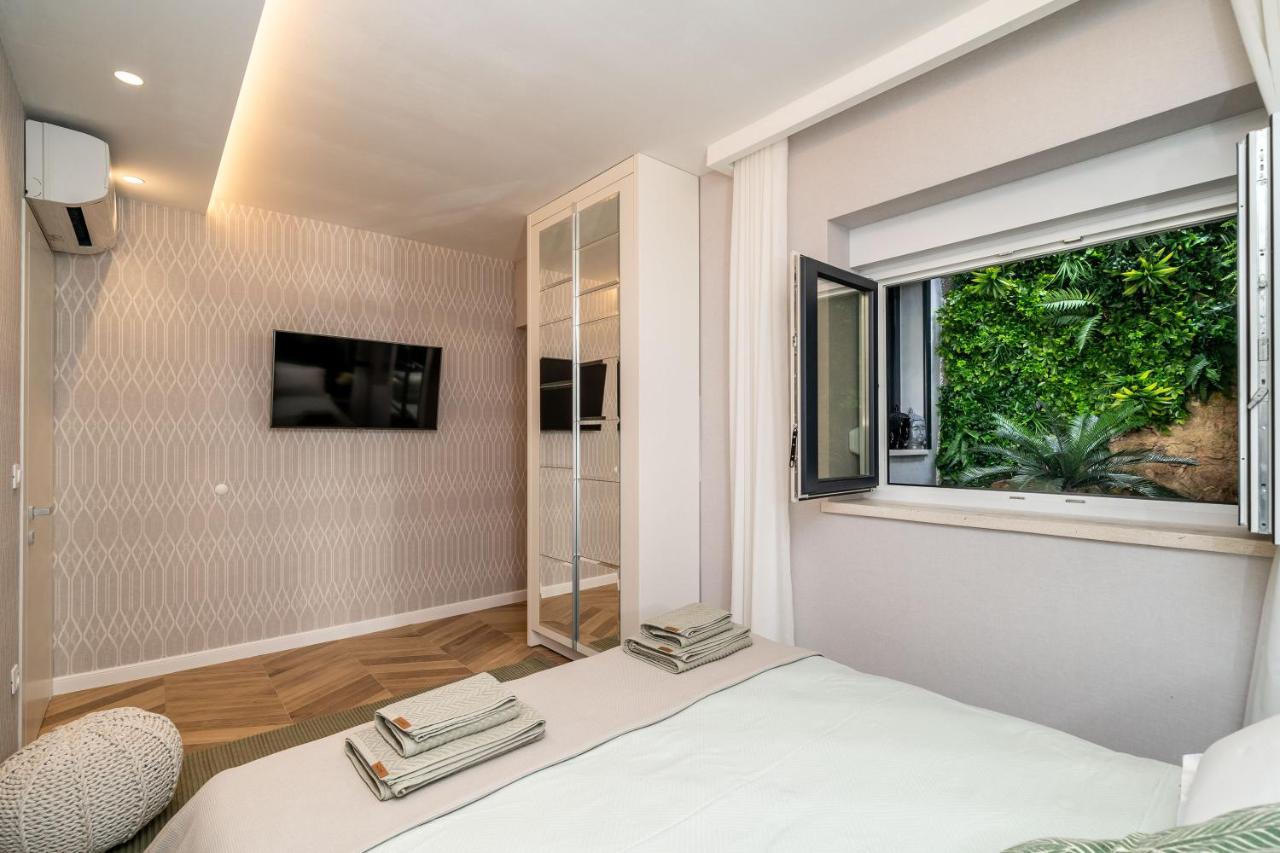 Gorgeous Ground Floor W/ Minipool & Patio Dubrovnik